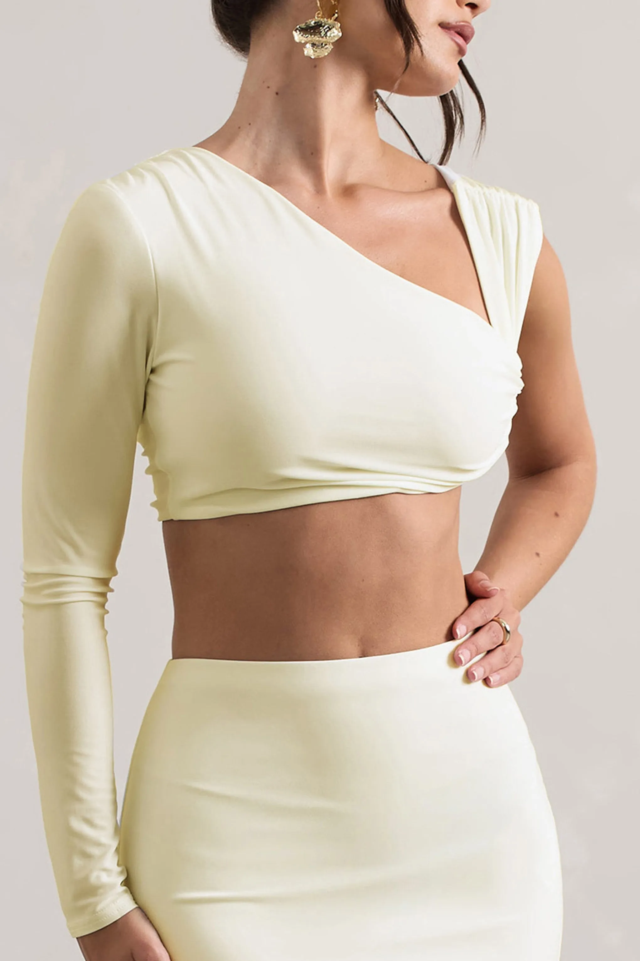 Agalia | Cream Ruched Asymmetric One-Sleeve Crop Top