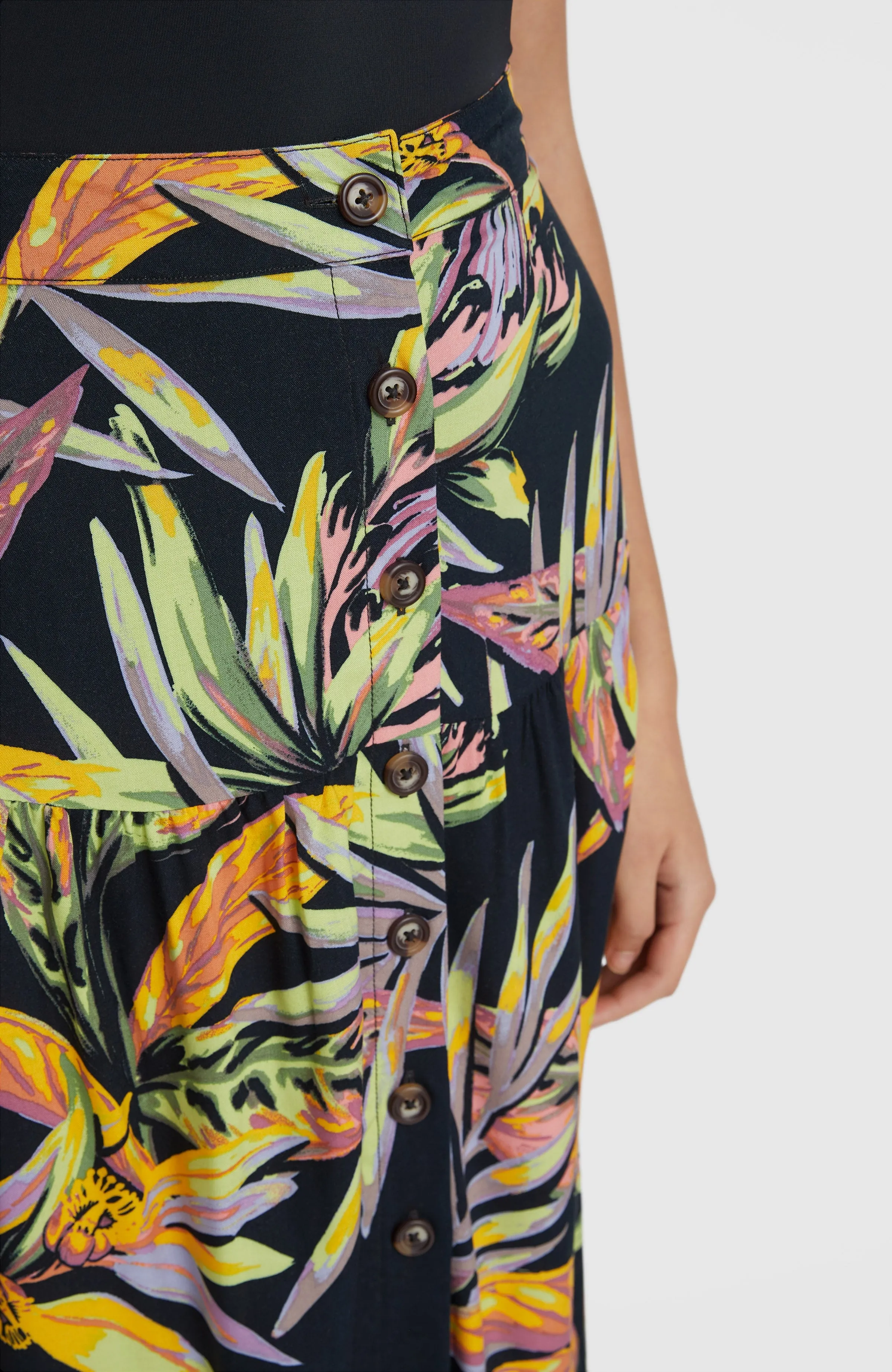 Alofa Maxi Skirt | Black Tropical Flower