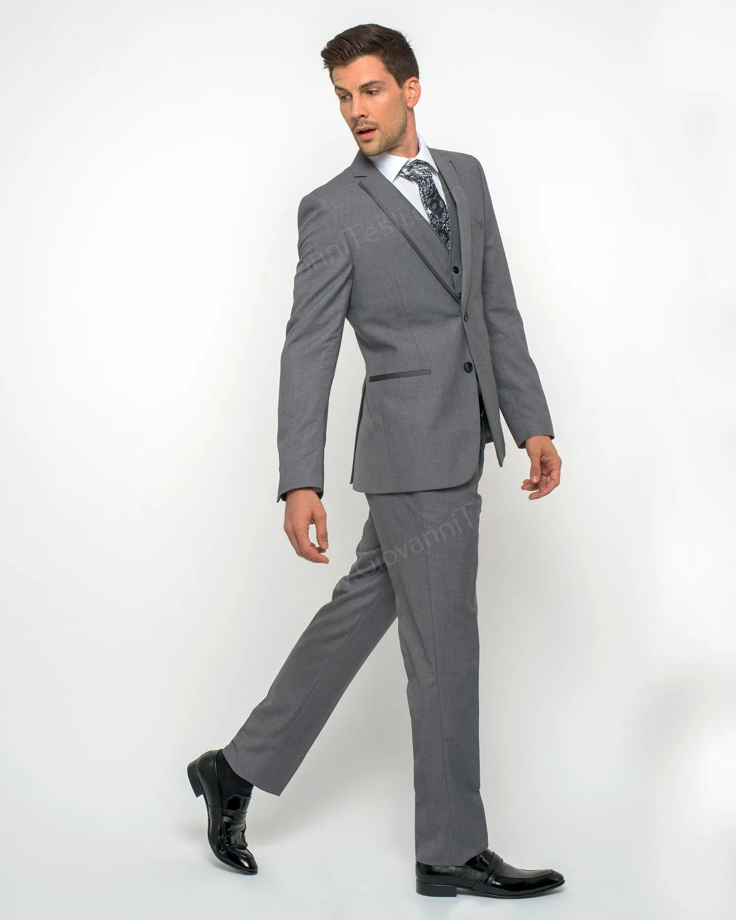 Fabio Fabrinni 2 Button 3 Piece Light Grey Slim Fit Suit with Satin Taping FF2NAV-1230 L.Grey