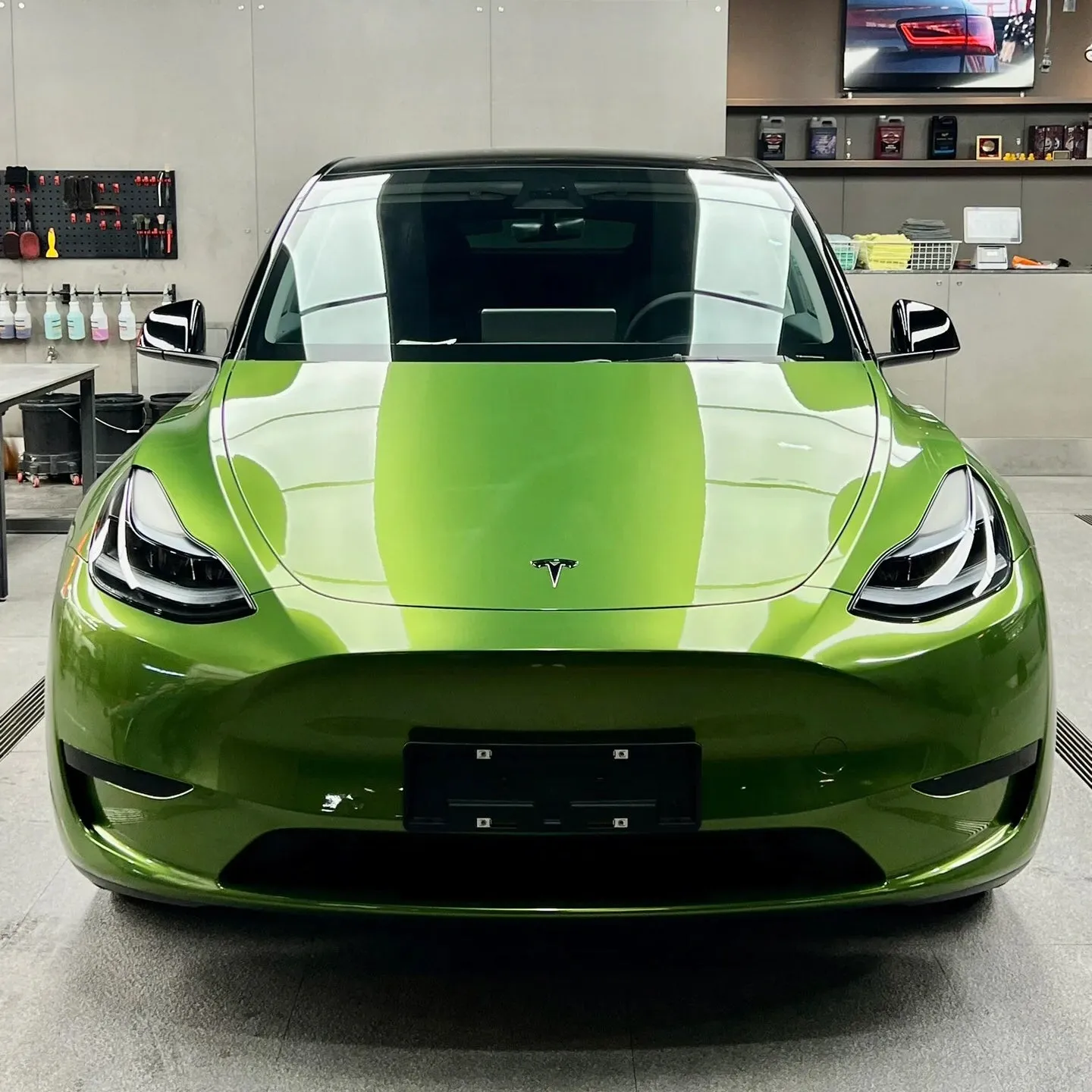 Gloss Metallic Mamba Green Car Wrap