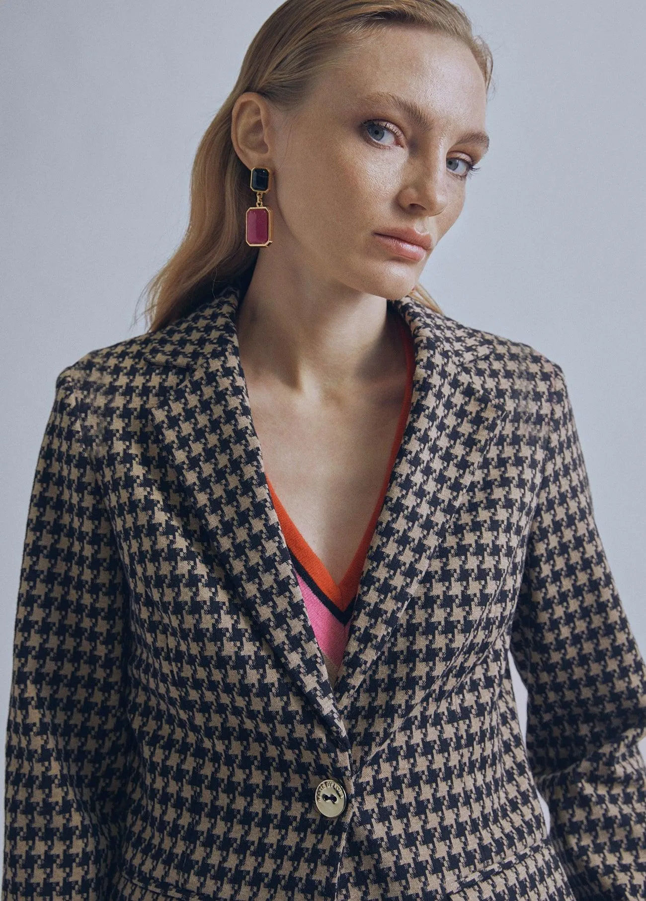 Houndstooth blazer