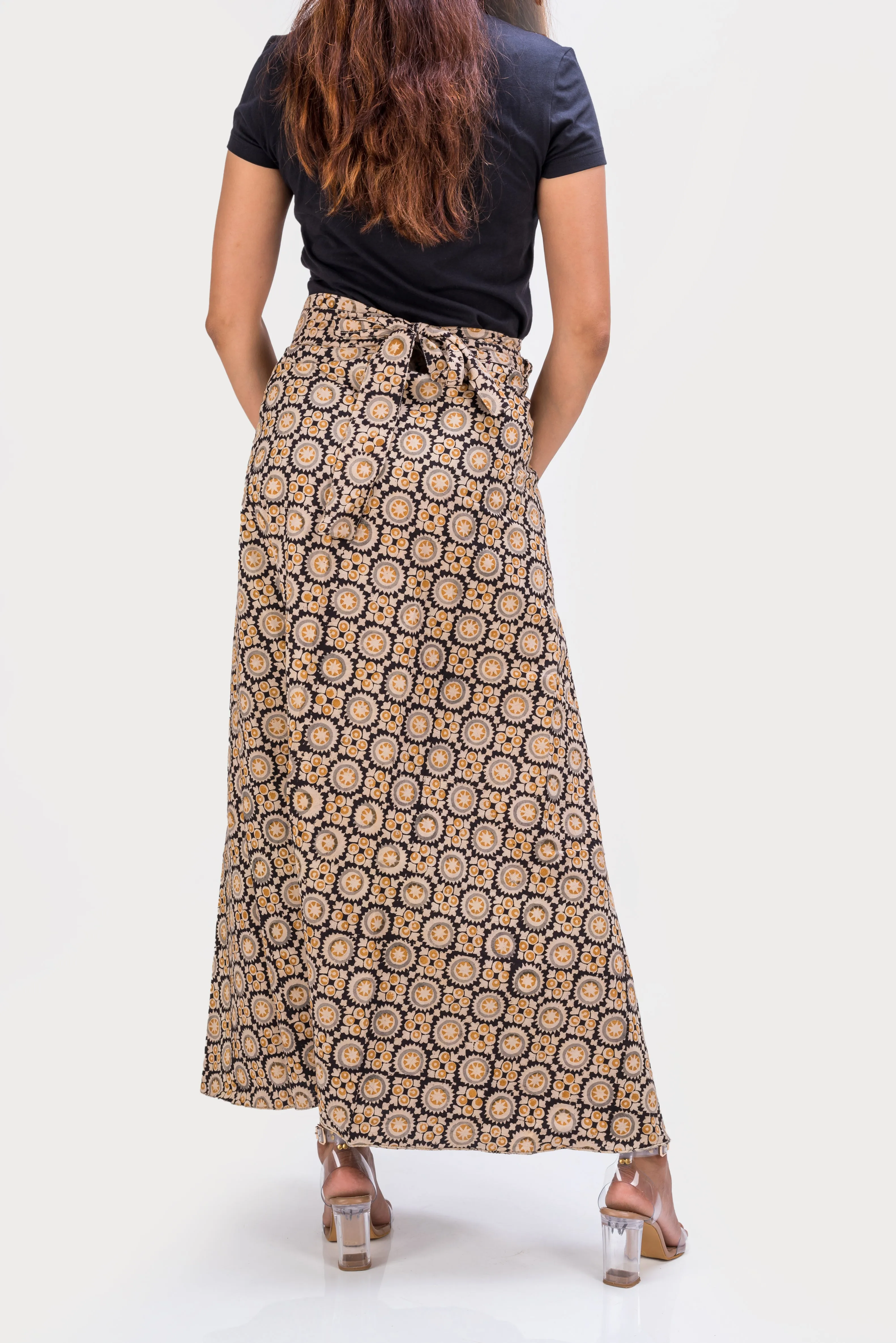 KK3012 Wrap Skirt - Circles Beige