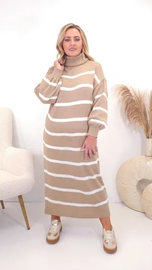 Klara Tan/White Knit Dress