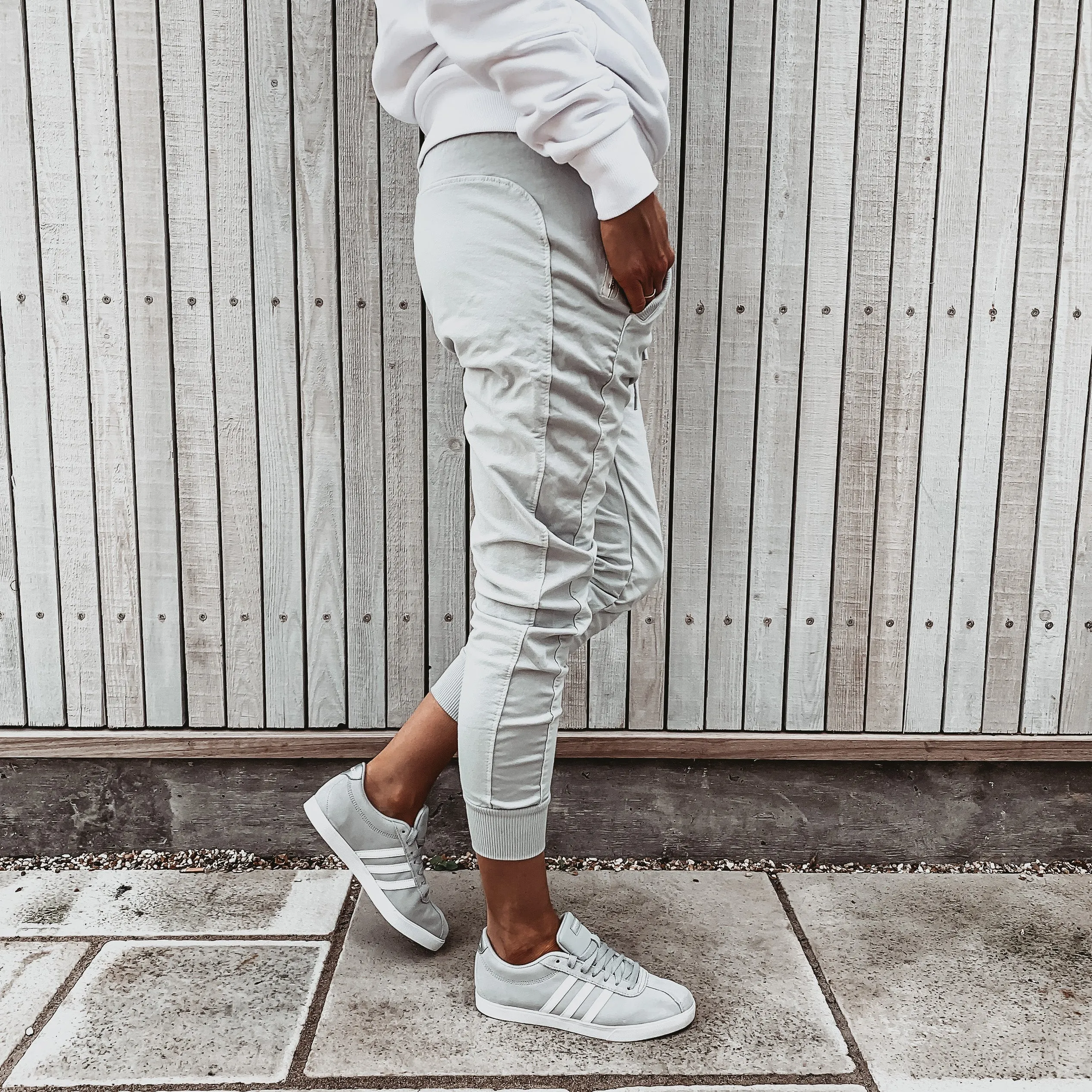 Light grey ULTIMATE joggers