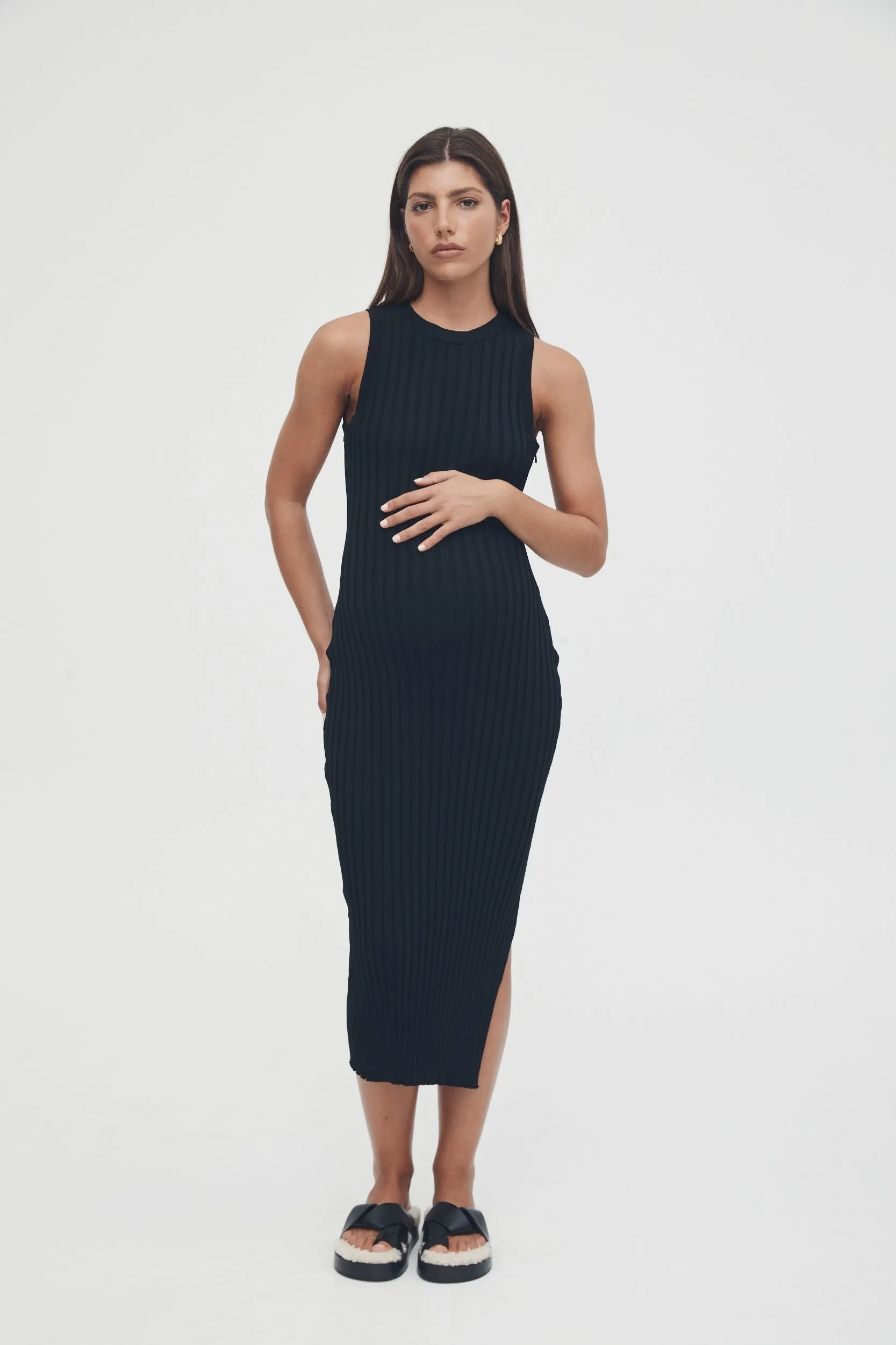 Luxe Shift Dress II (Black)