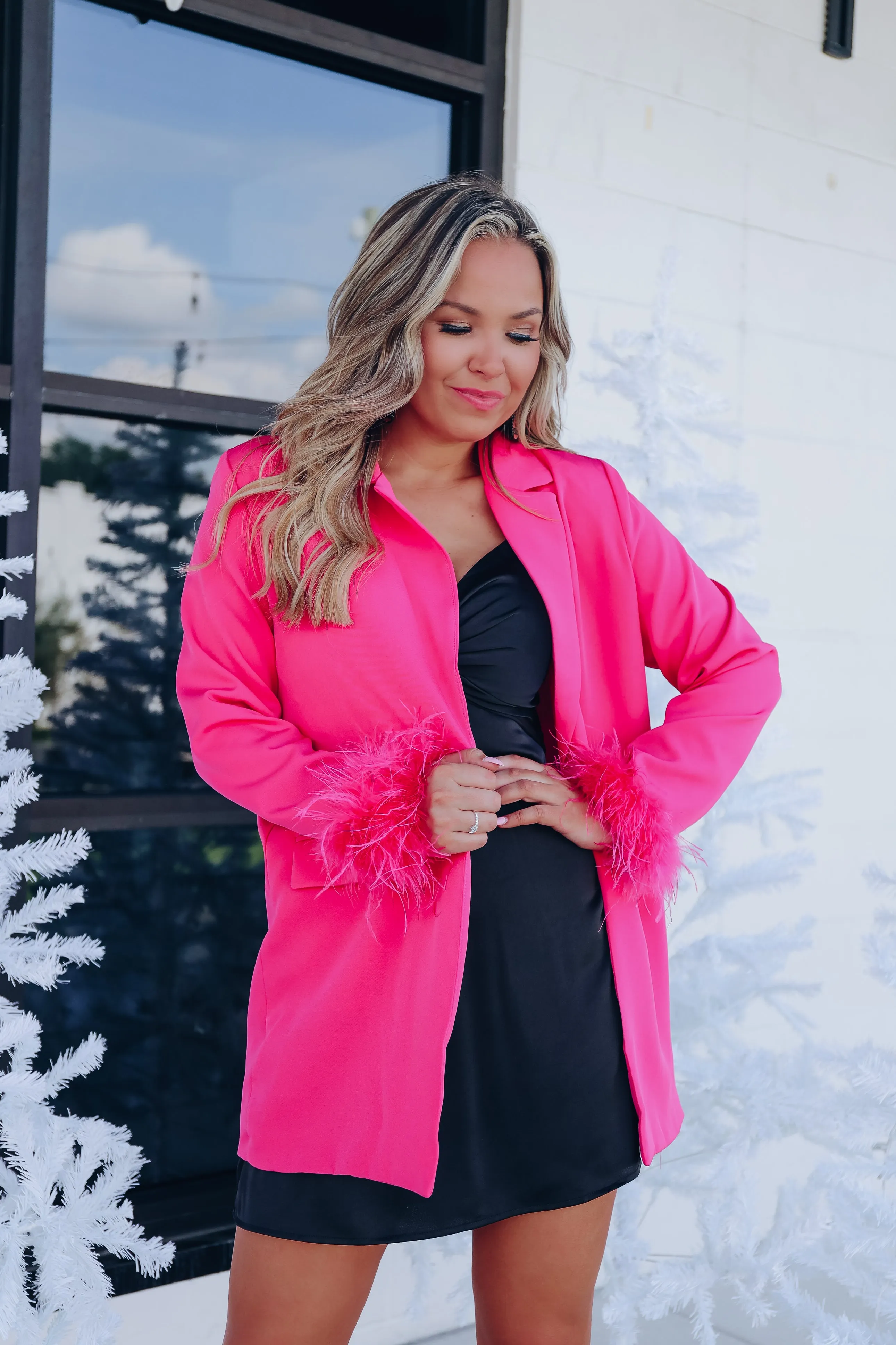 Manette Fluffy Feather Cuff Blazer - Pink