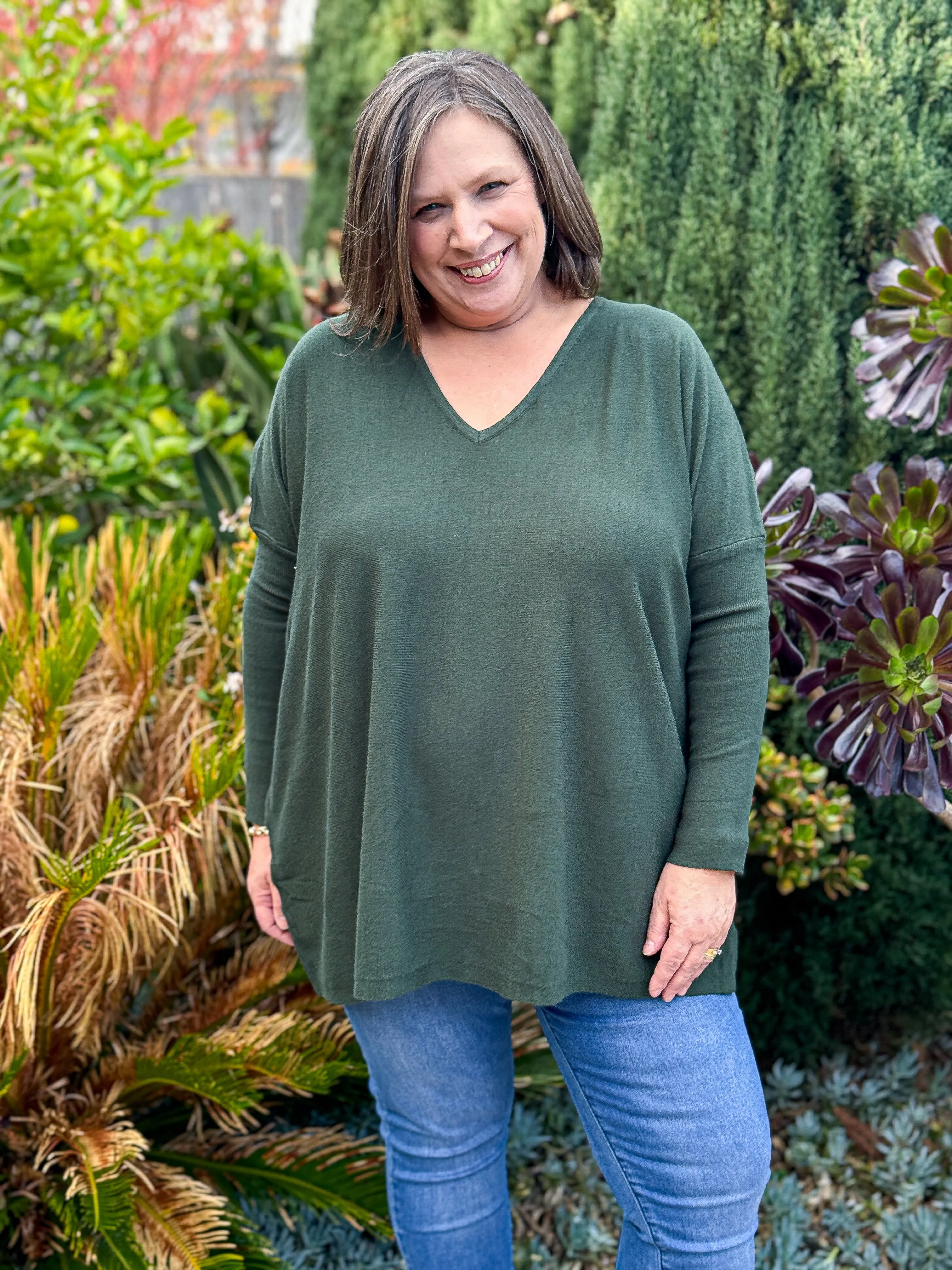 Nadia V Neck Knit - Dark green