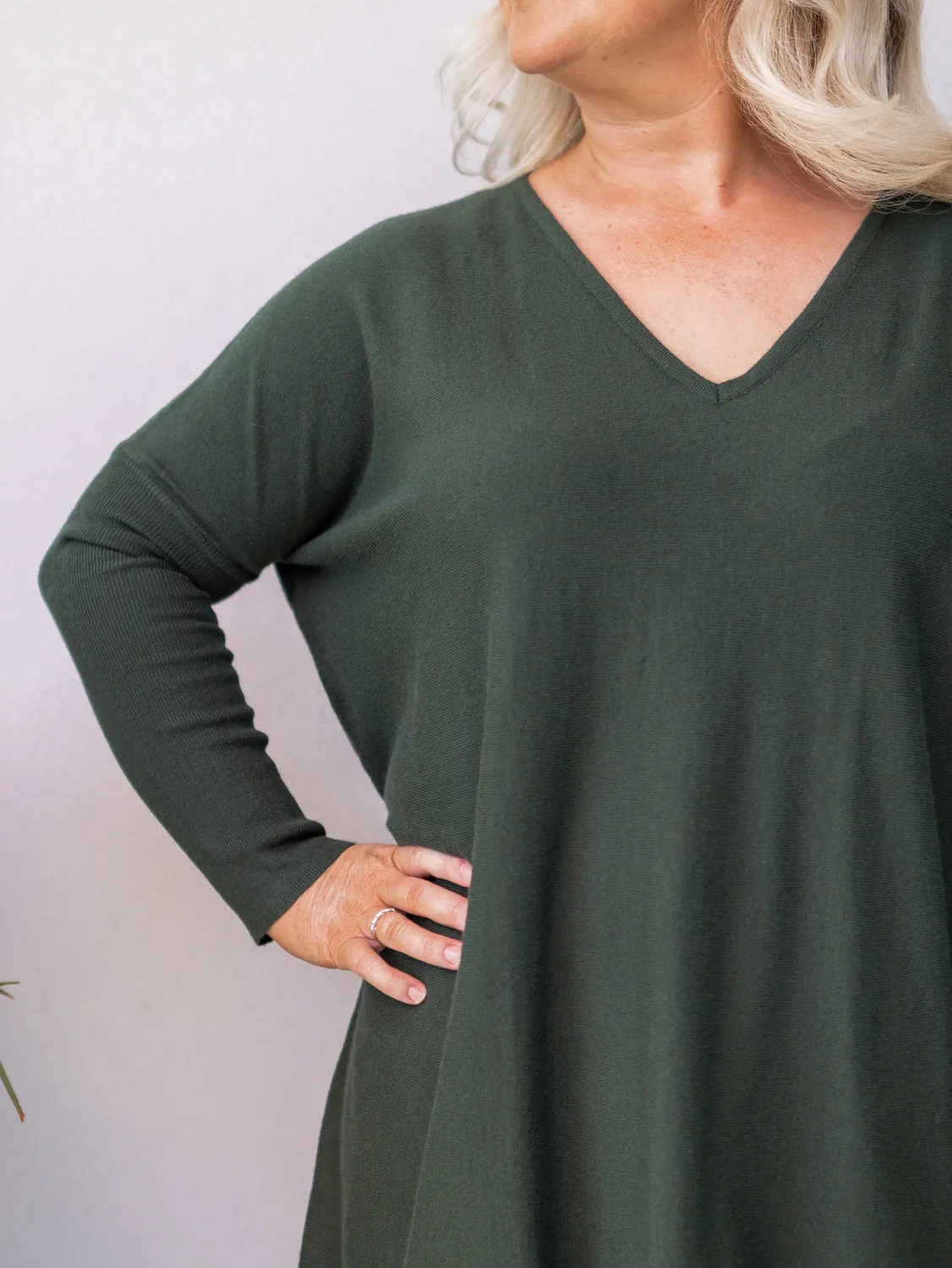 Nadia V Neck Knit - Dark green