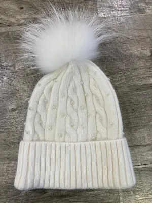 PRE Lily Fur Pom Hat in White