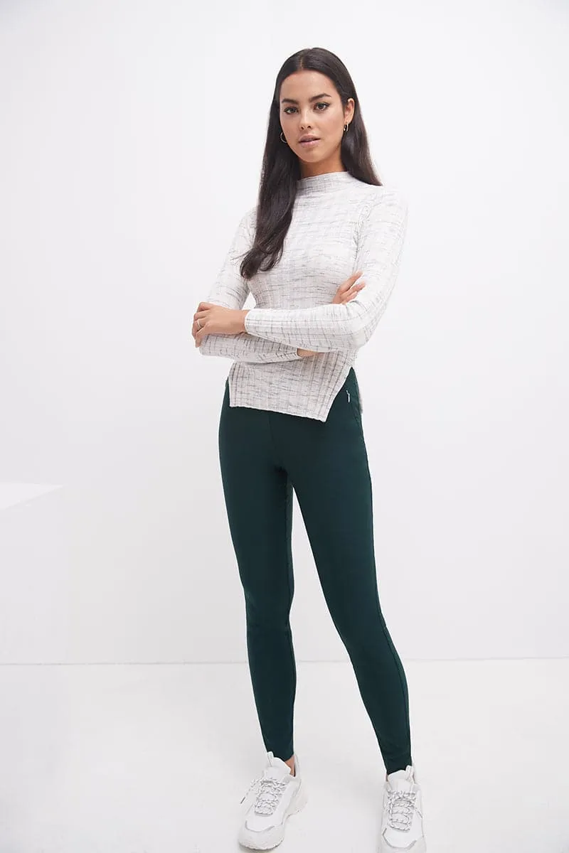 Pull-on skinny pants