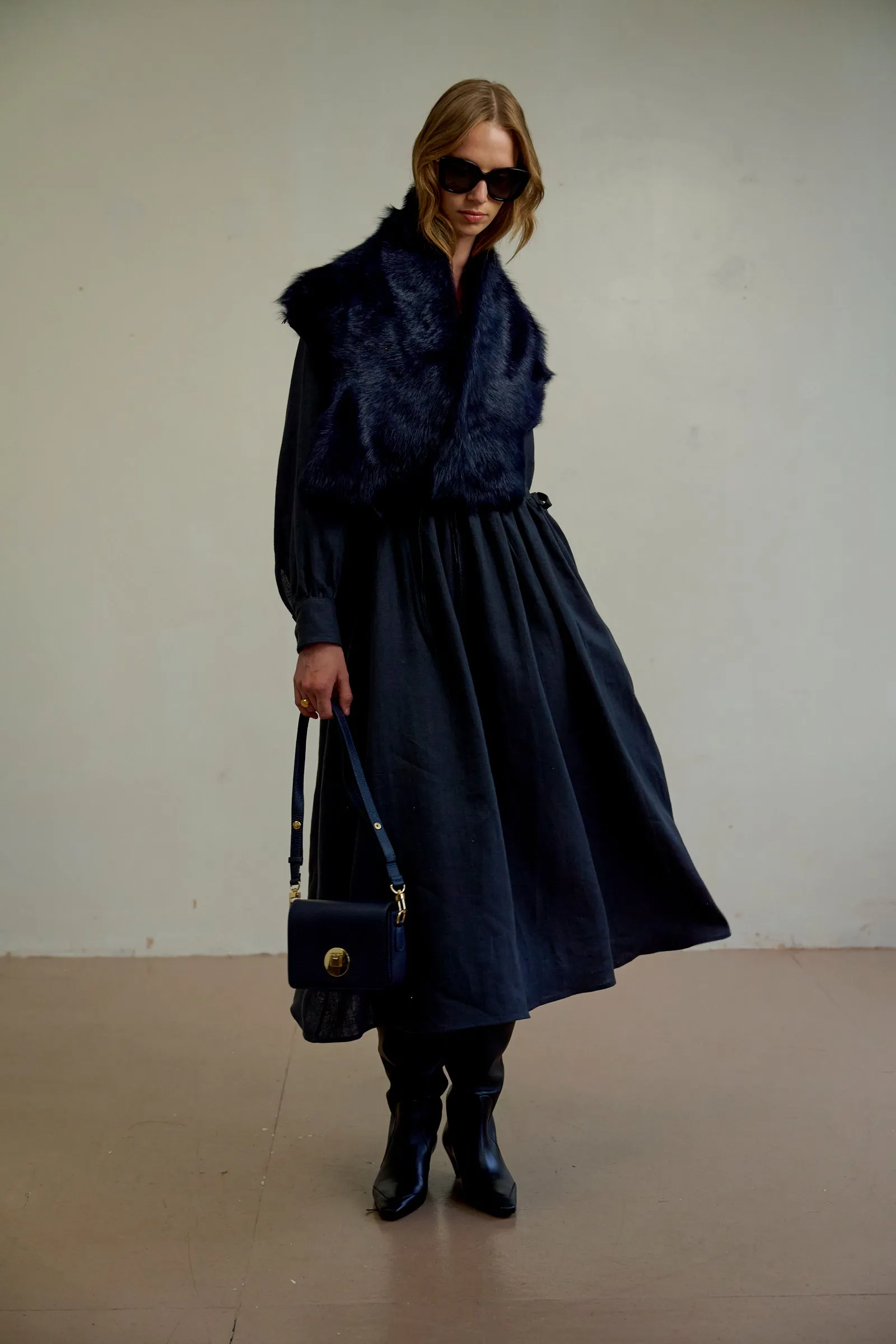 SCUTTLE BLACK LINEN SHIRT DRESS