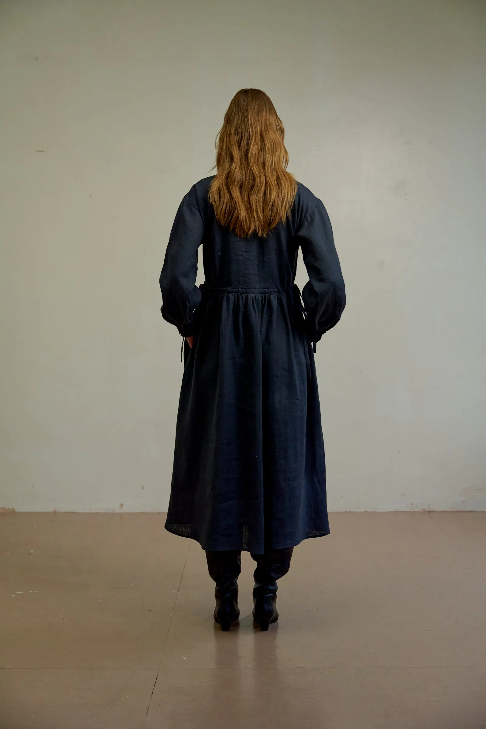 SCUTTLE BLACK LINEN SHIRT DRESS