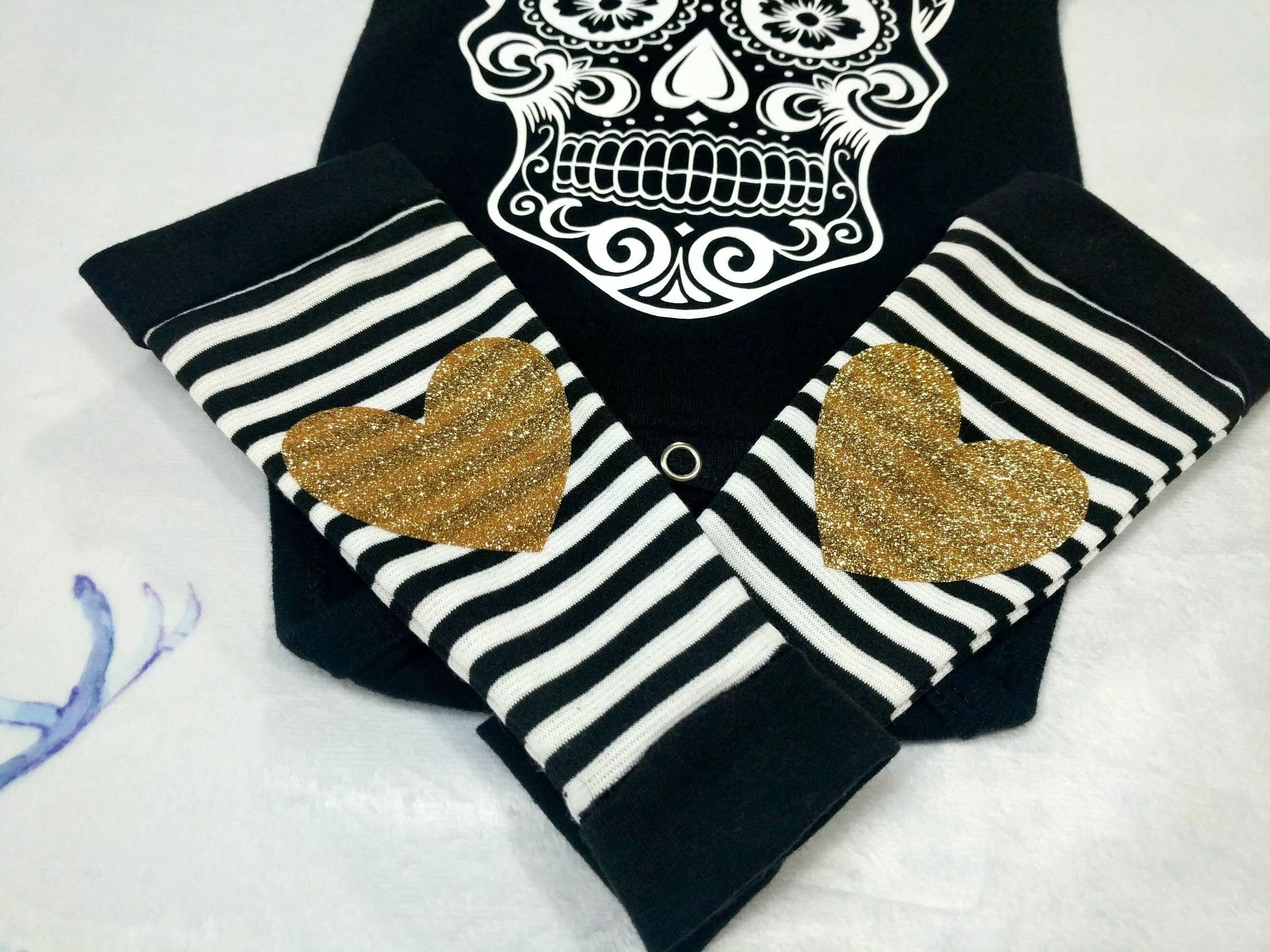 Sugar Skull Baby Outfit,Skull Bodysuit   Baby Leg Warmers with Heart Knee Patches & Gold Sequin Bow Band,Goth Baby