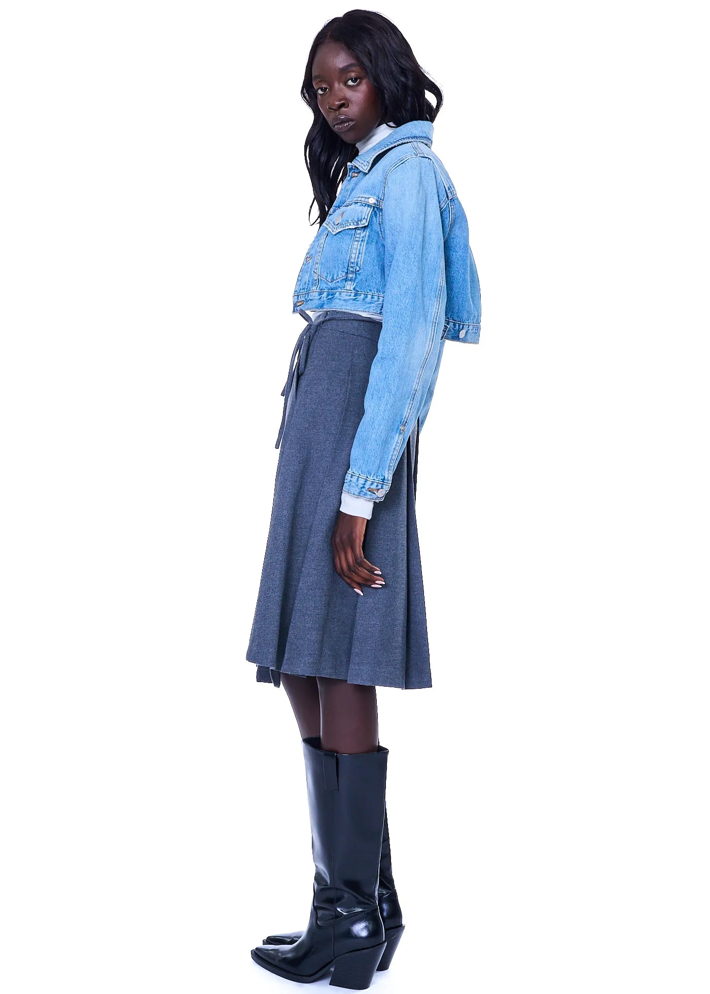 VIAVIA The Crop Trucker Denim Jacket In Milan