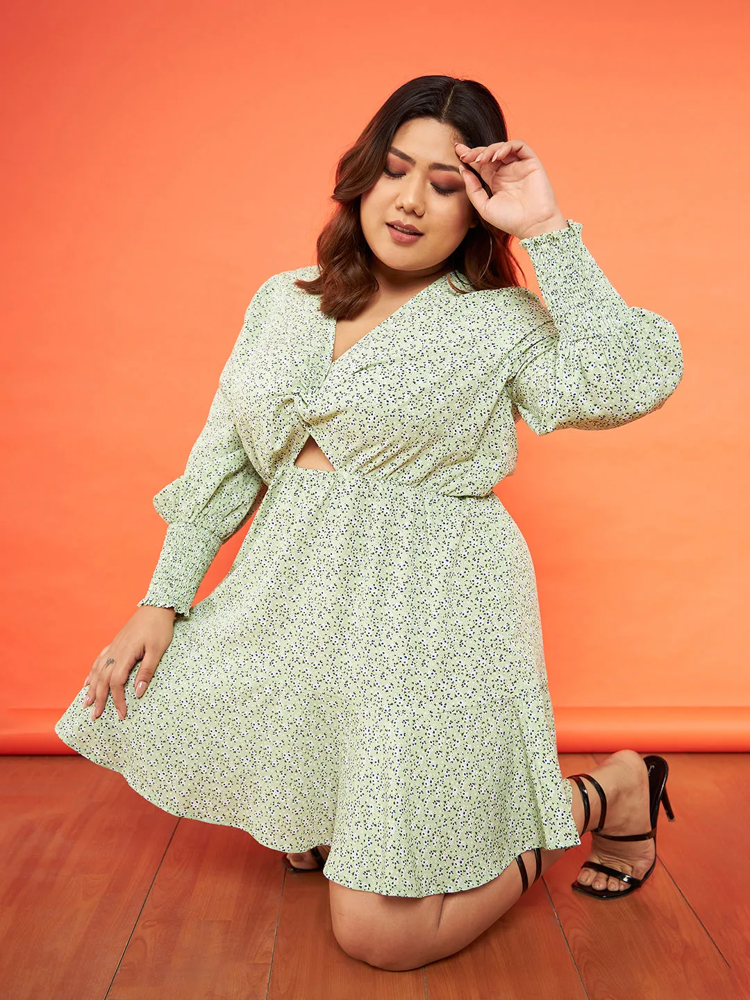 Women Green Floral Smocked Sleeves Cut-Out Skater Dress