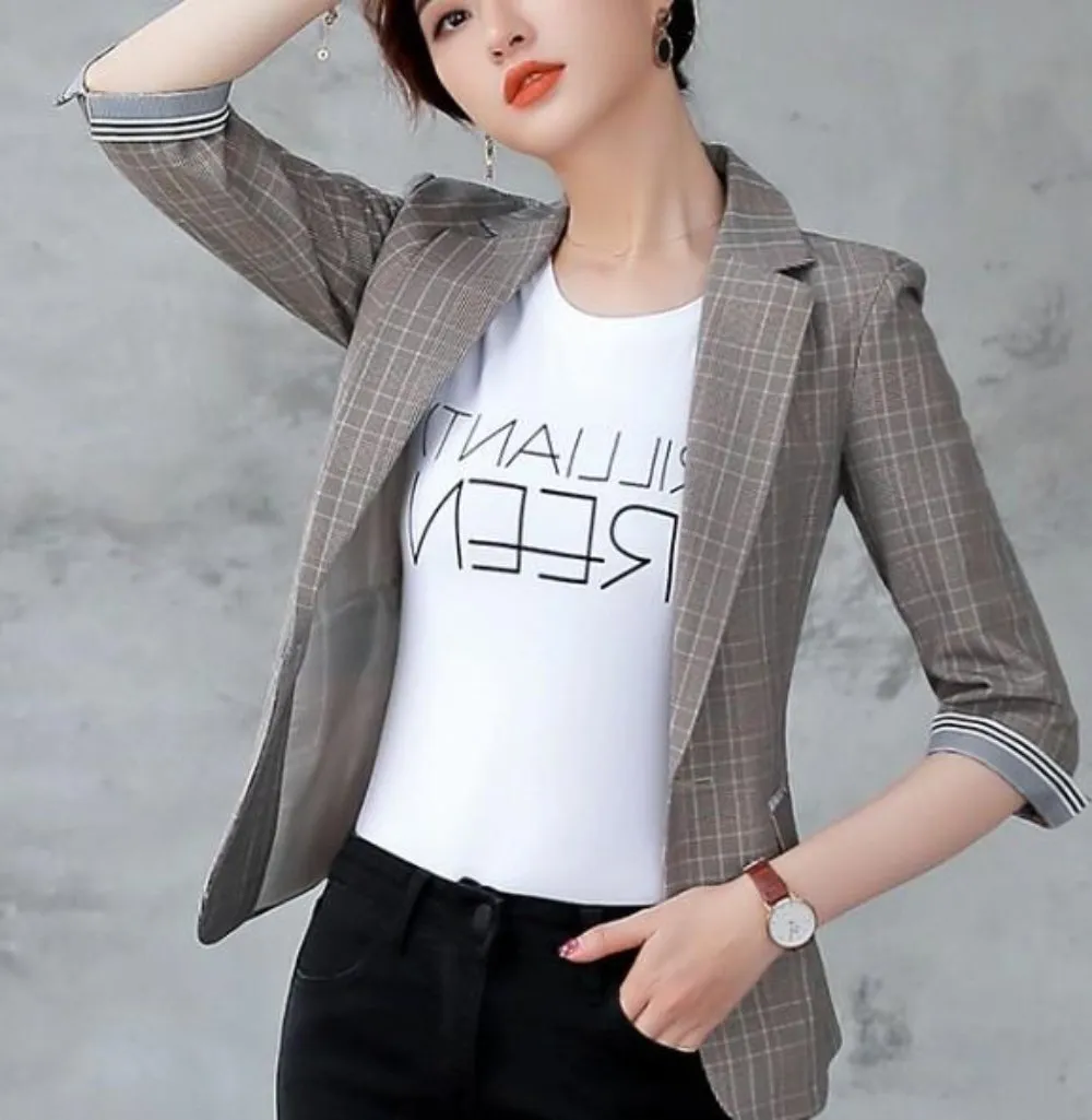 Womens Quarter Sleeve Slim Fit Blazer